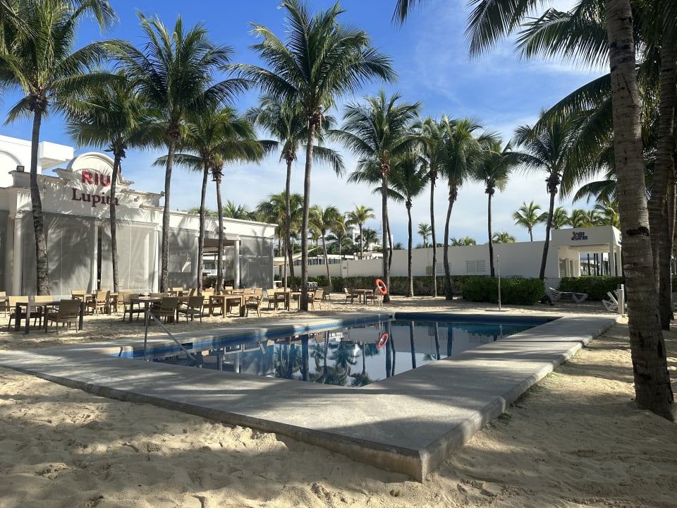 Strand Hotel Riu Lupita