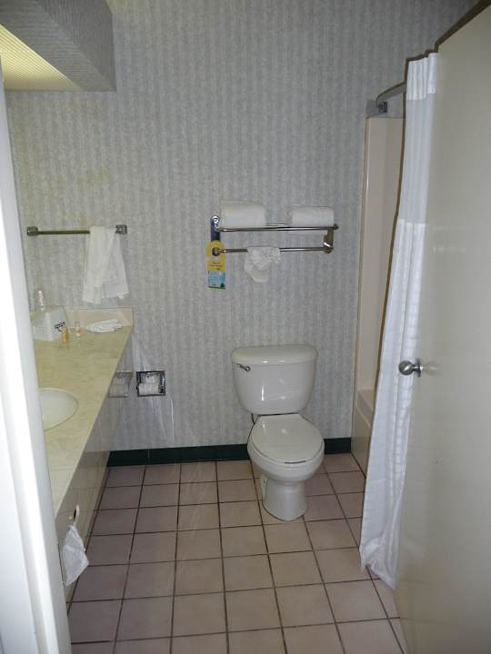 Bad Hotel Days Inn Montgomery