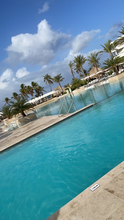 Pool Corendon Mangrove Beach Resort