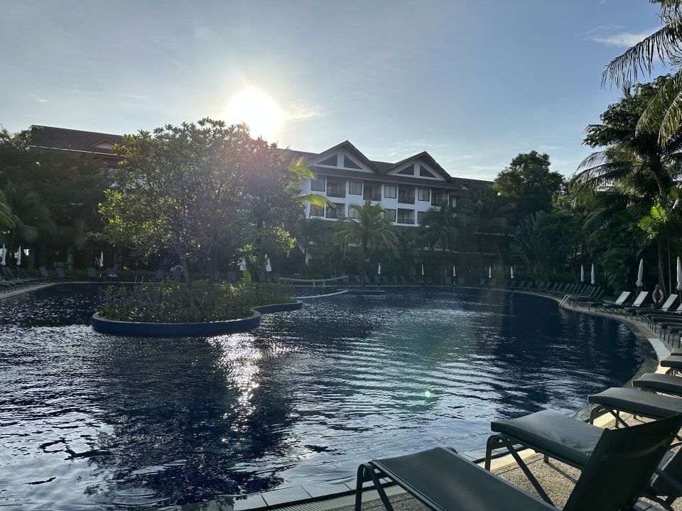 Pool Sunprime Kamala Beach