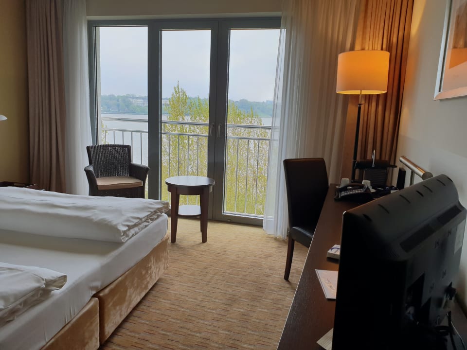 Zimmer elaya hotel hamburg finkenwerder