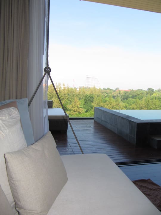 Deluxe-Sky-Pool Villa Cape Nidhra Hotel Hua Hin