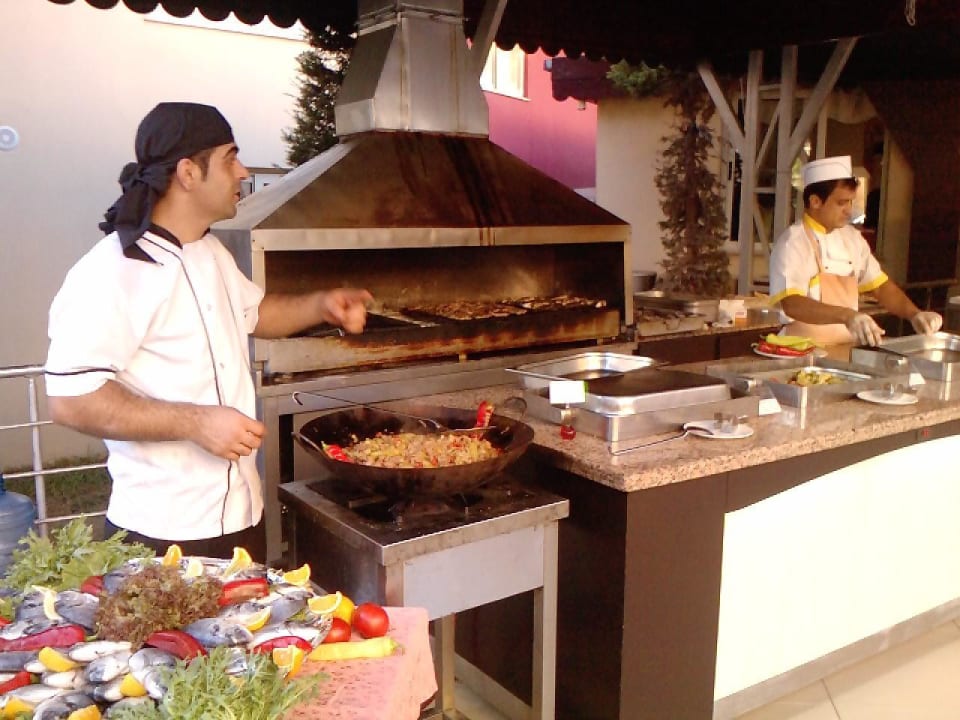 Die Grillmeister Hotel Orfeus Park