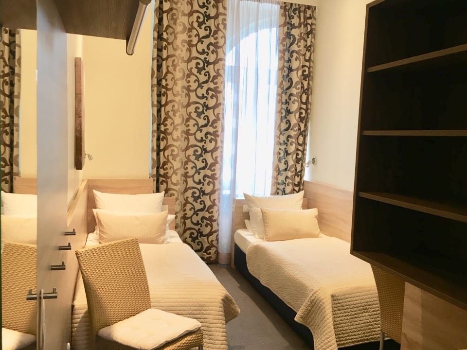 Zimmer Hotel Central