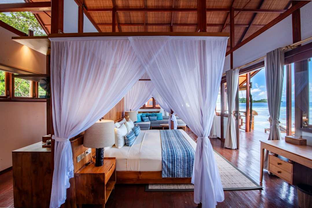 Zimmer Papua Paradise Eco Resort