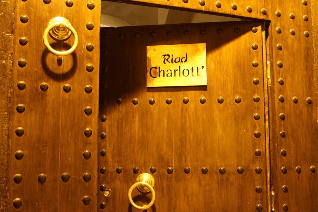 Porte d'entrée Hotel Riad Charlott'