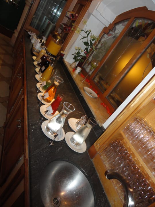 Hotel Tyrol Haldensee Frühstücksbuffet Hotel Tyrol am Haldensee