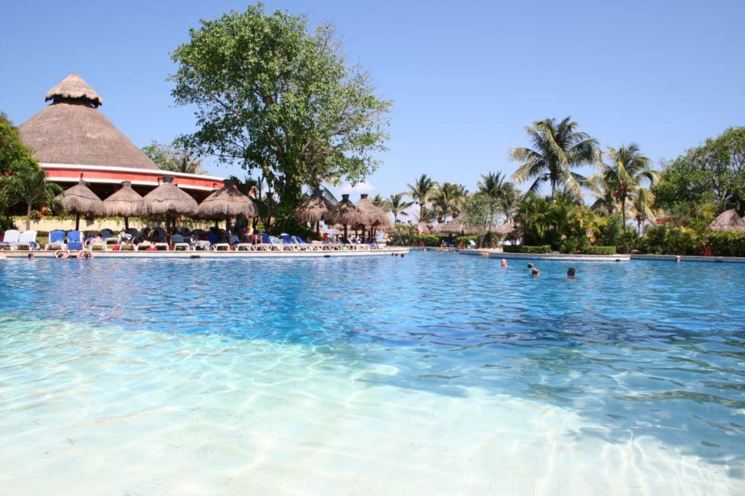 Wahnsinns-Pool Iberostar Waves Quetzal