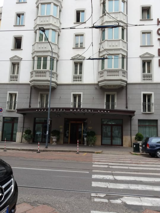 Hotel vom Gesteig gegenüber Hotel Marconi