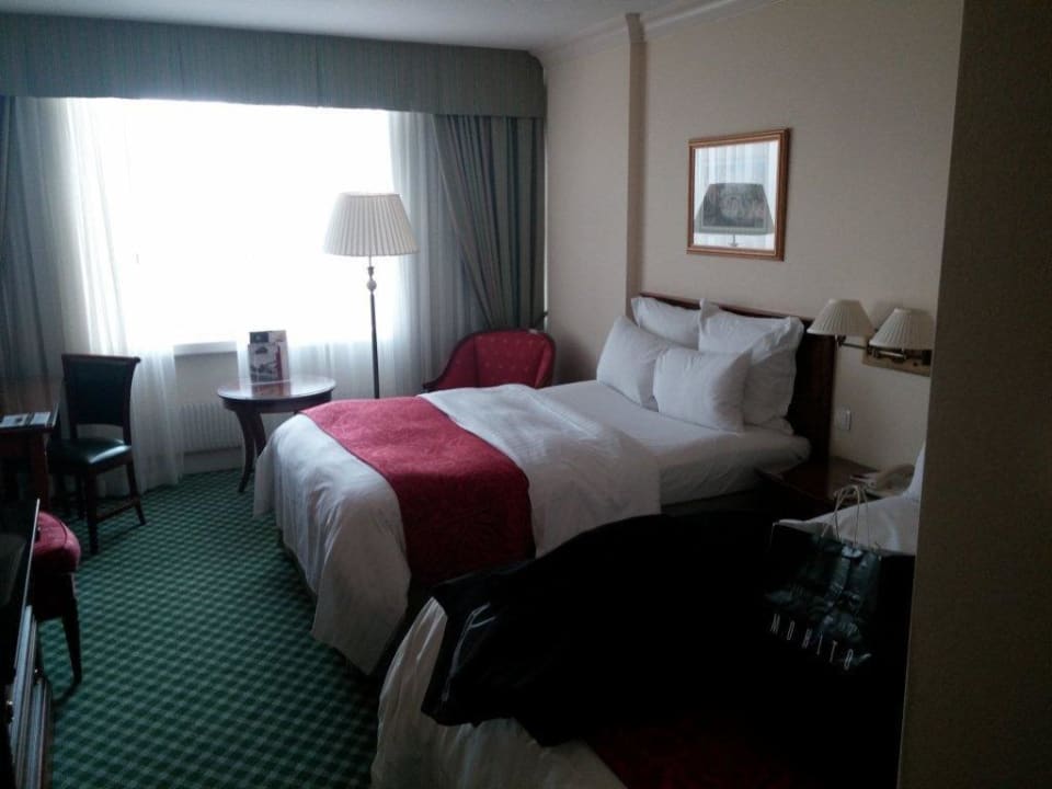 Pokój Warsaw Marriott Hotel