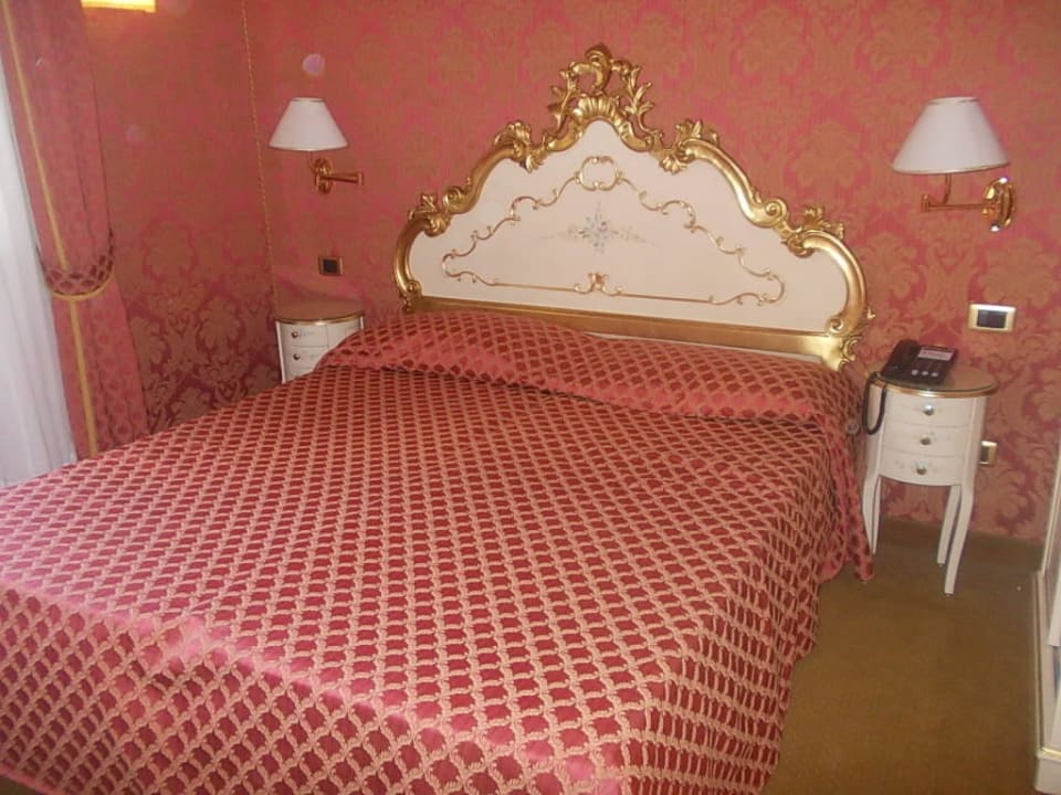 Итальянский романтизм Hotel Torino