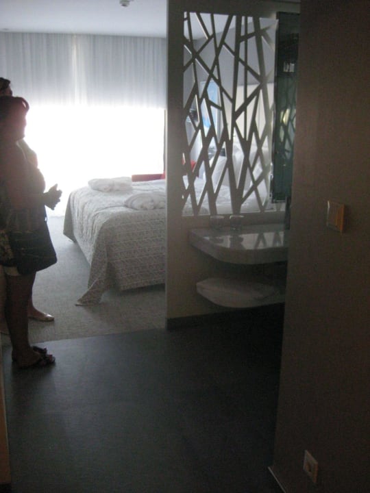 Blick ins Zimmer The Sense Deluxe Hotel