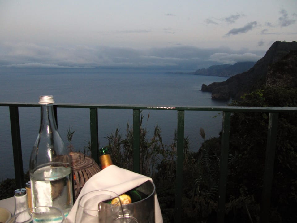 Abendessen mit tollem Blck Hotel Quinta do Furao