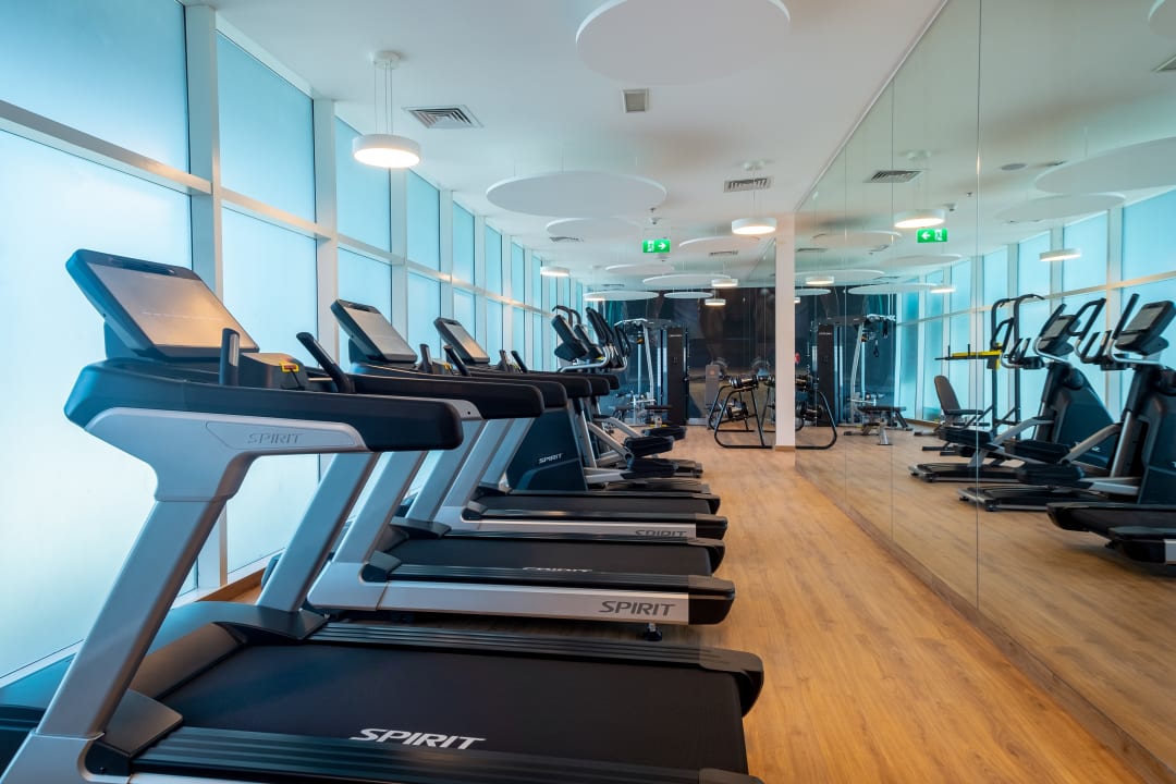Sport & Freizeit Park Regis Business Bay