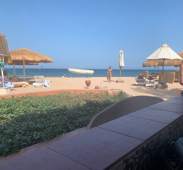 Strand Menaville Safaga