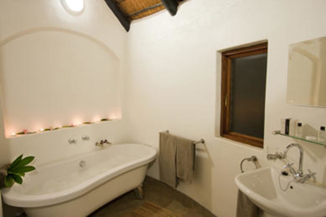 Safari Lodge Bathrooms Ubizane Zululand Safari Lodge