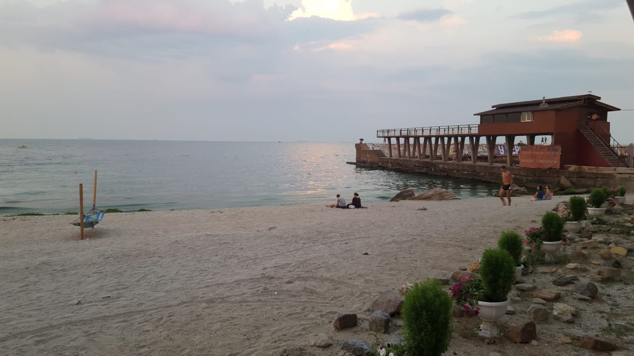 Strand vor dem Hotel Design Hotel Skopeli