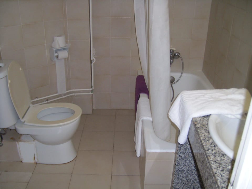 Badezimmer (ausreichend groß) Hotel Foners