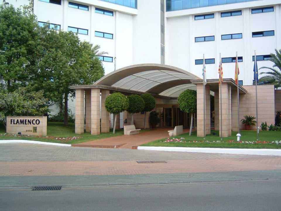 Hotel Vorderansicht Hipotels Flamenco