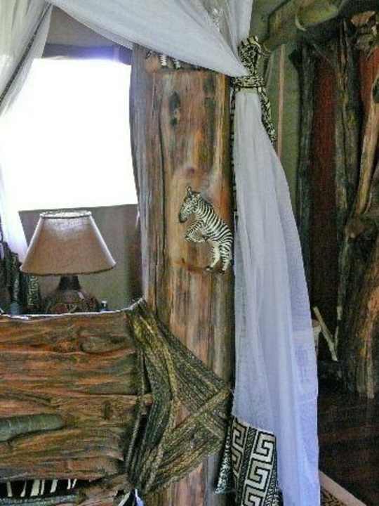 ZImmer Royal Mara Safari Lodge