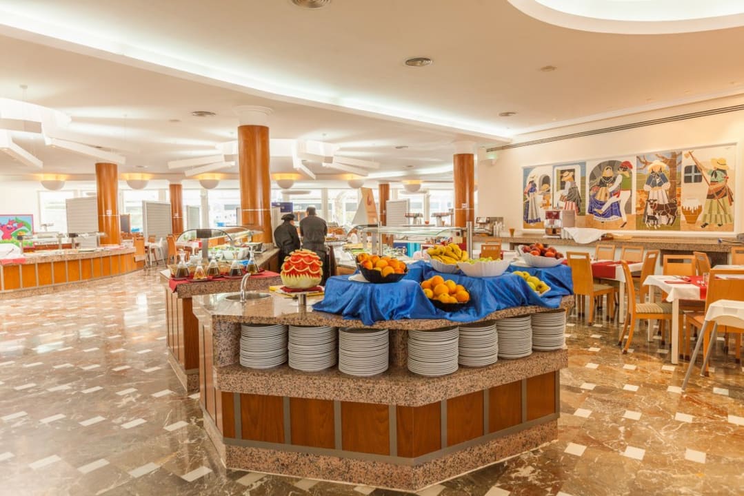 Restaurant Sirenis Seaview Country Club