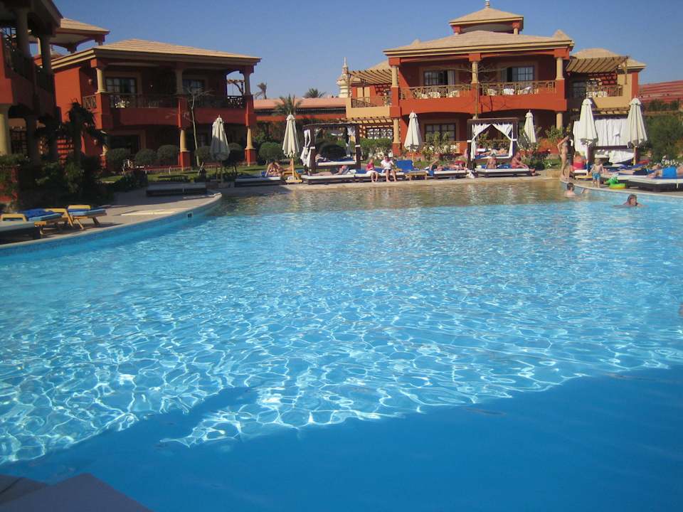 Die neue Pool Anlage am 400 er Bereich Pickalbatros Alf Leila Wa Leila Resort - Neverland Hurghada