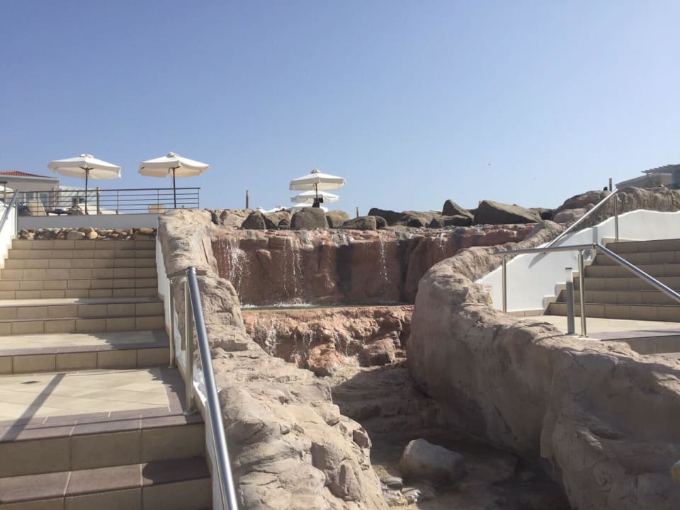 Weg zum Strand Atlantica Marmari Palace