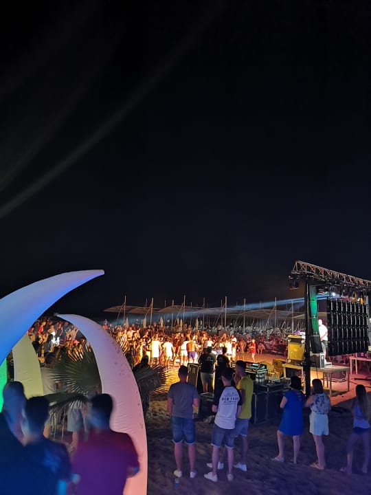 Sport & Freizeit Well Palace Side