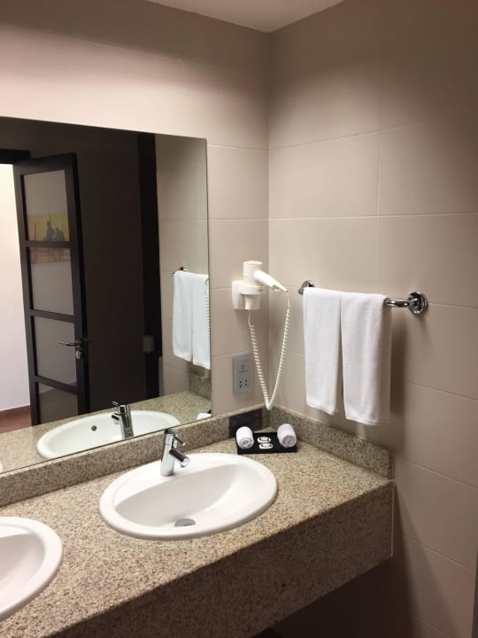 Bad Hotel Riu Sri Lanka