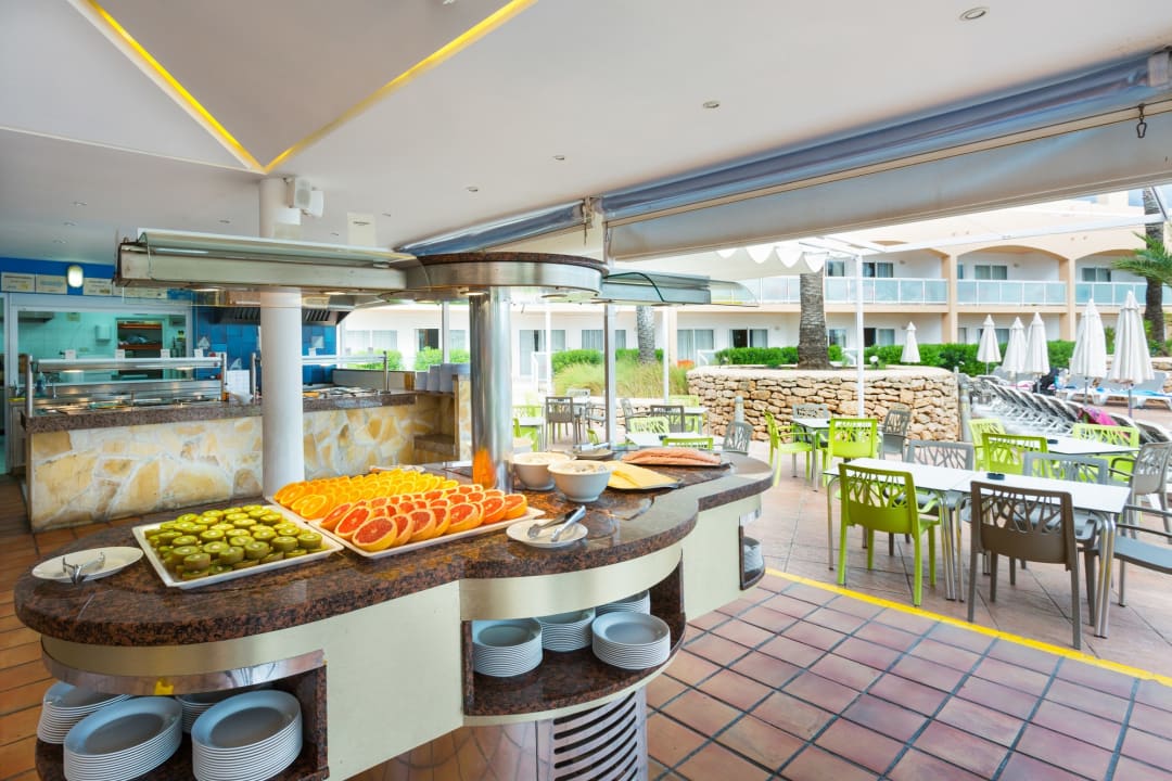 Gastro Sirenis Seaview Country Club