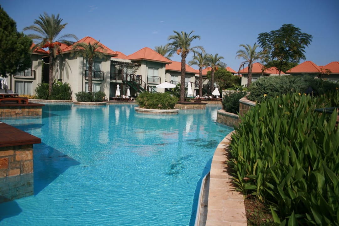 Pool der kleinen Vip Villen IC Hotels Green Palace