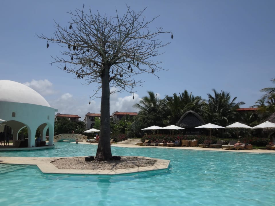 Basen na najwyższym poziomie Swahili Beach Resort