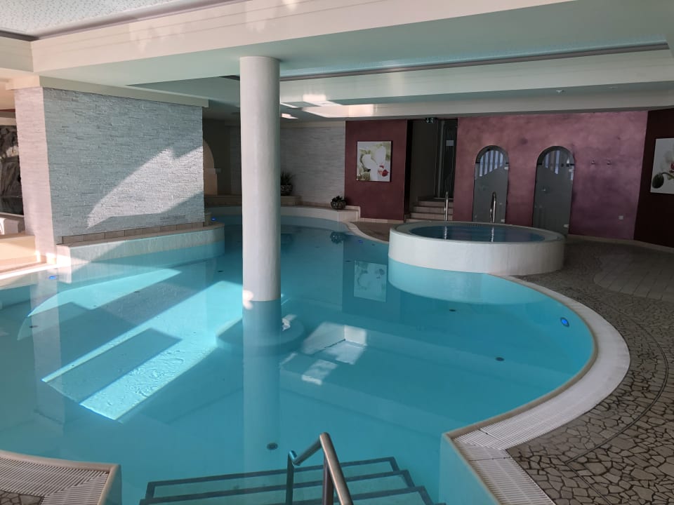 Pool Hotel Panorama Wellness & Spa by alpha