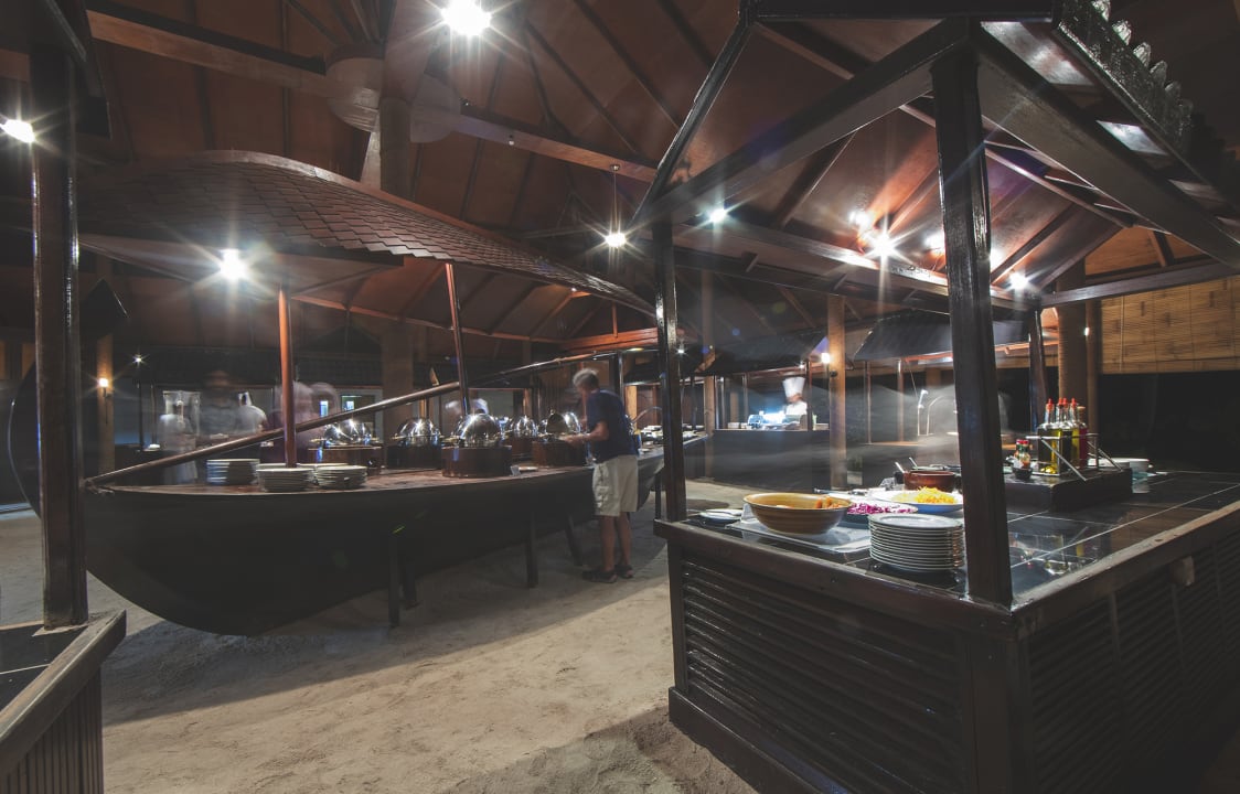 Gastro Filitheyo Island Resort