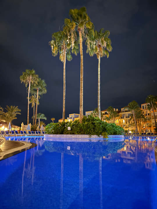 Pool Bahia Principe Sunlight Costa Adeje