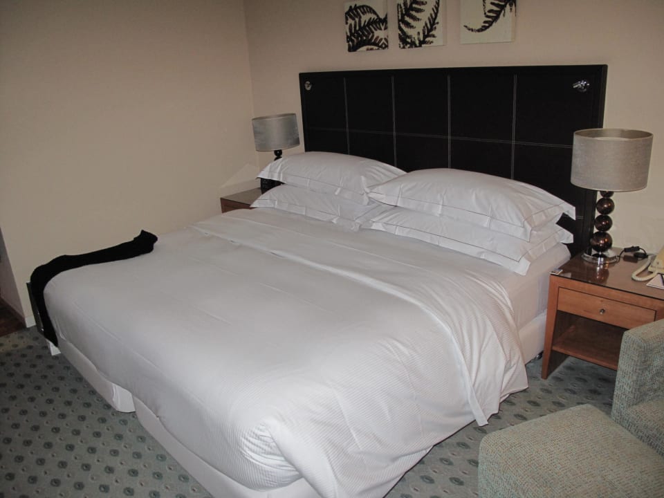 Unser großes Bett Hilton Dresden