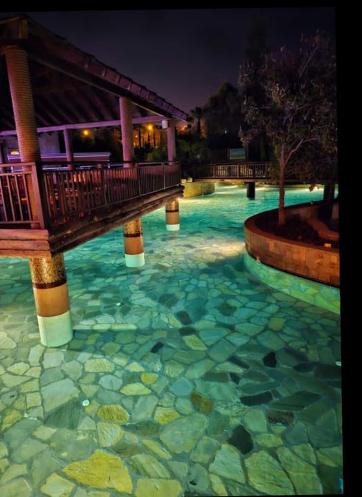 Pool Club Grand Side