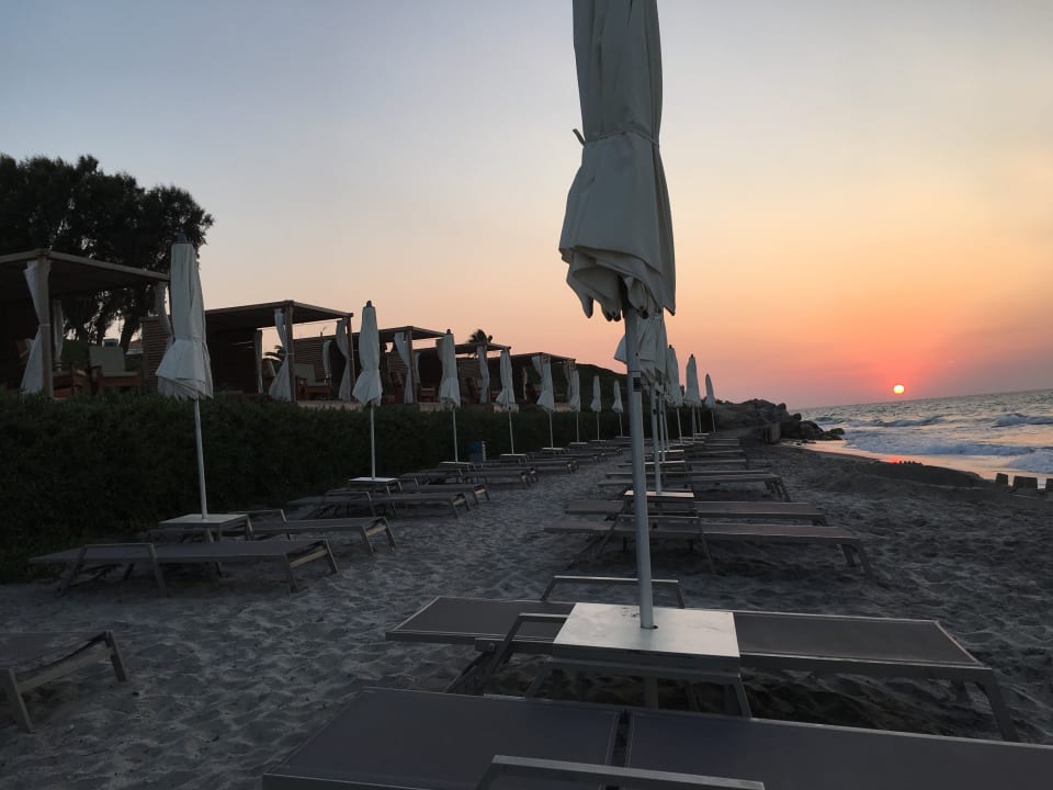 Strand Neptune Luxury Resort