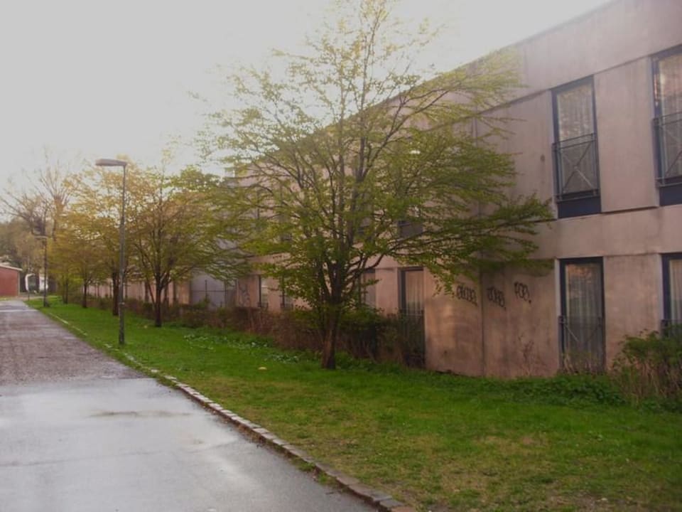"Gartenansicht" neben der Strasse Hotel Osterport