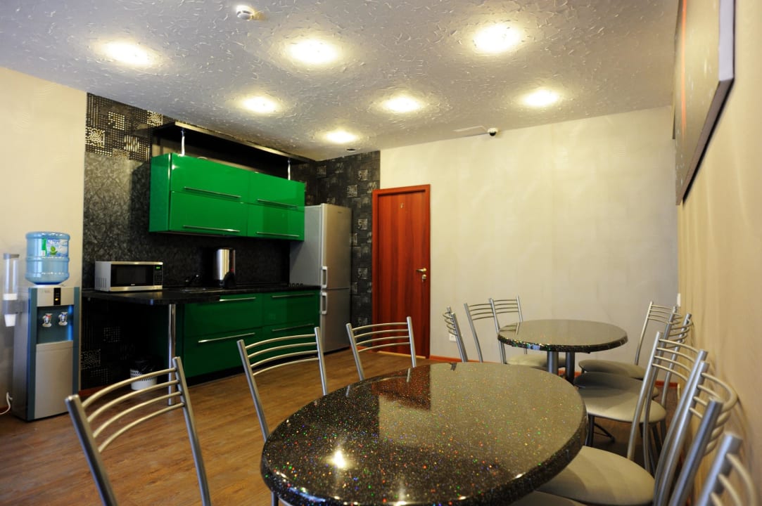 Kitchen Hotel Matrix