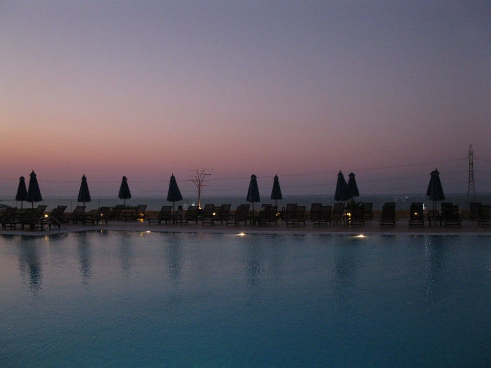 Pool oben Royal & Imperial Belvedere Resort