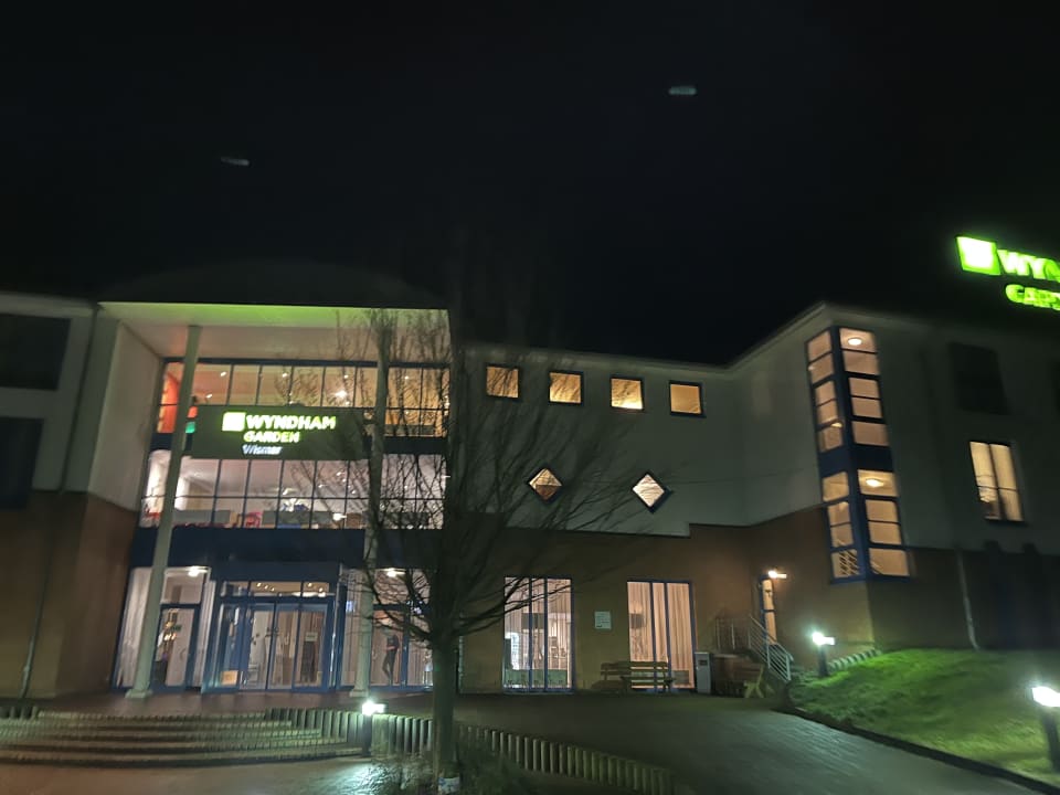 Lobby Hotel Wyndham Garden Wismar