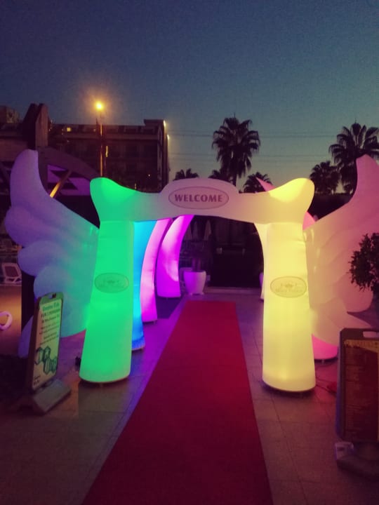 Gastro Mary Hotel Side