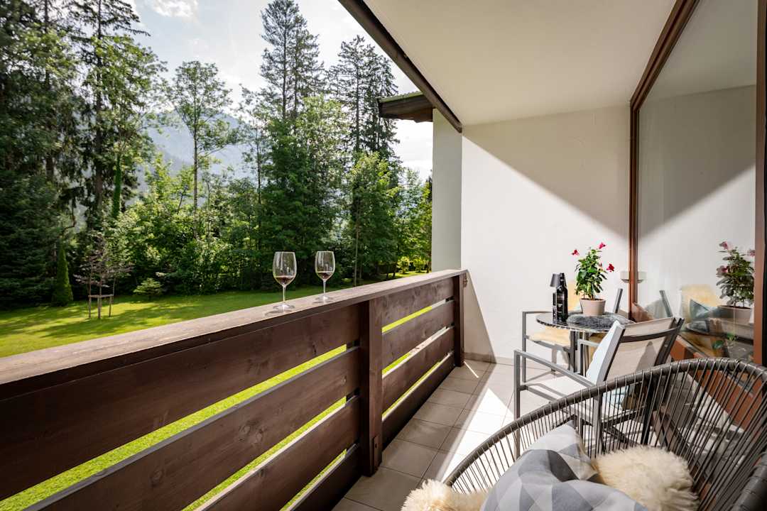 Ausblick Ferienwohnung Mitterer Schlosspark Grubhof