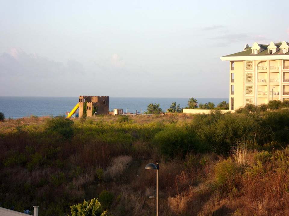 Blick auf das Meer Grand Seker Hotel