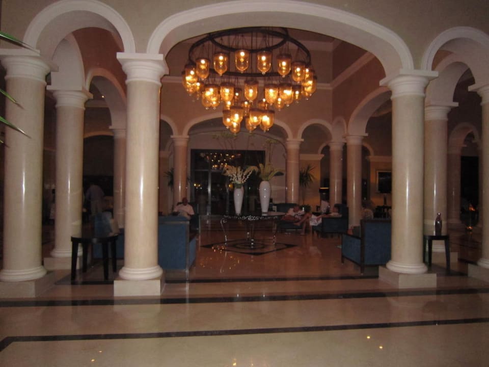 Lobbybereich JAZ Aquamarine Resort