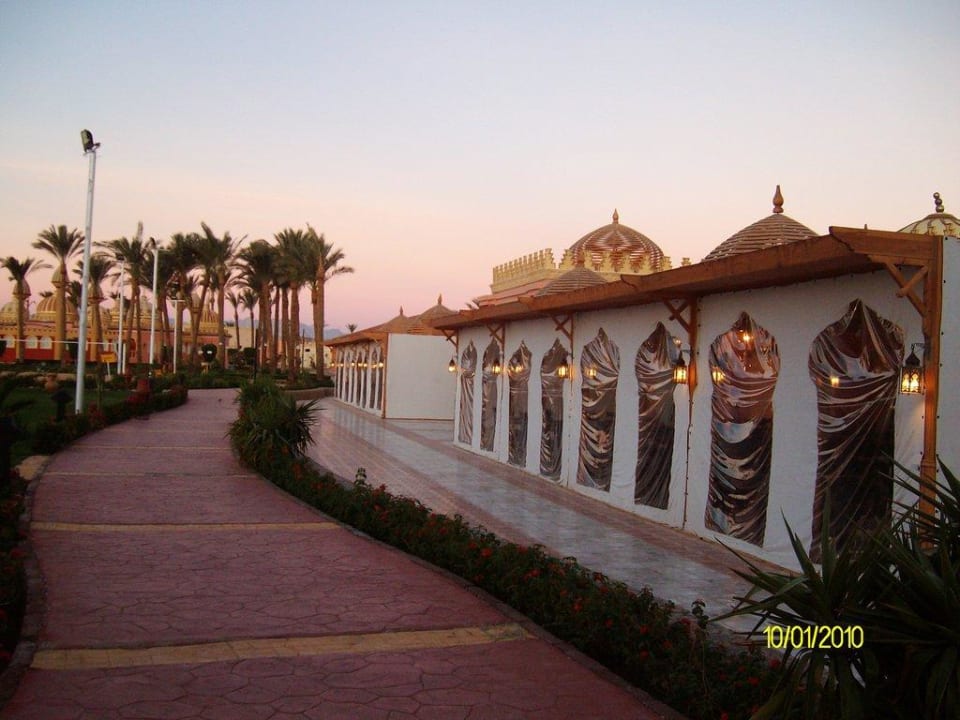 Außenrestaurant Pickalbatros Alf Leila Wa Leila Resort - Neverland Hurghada