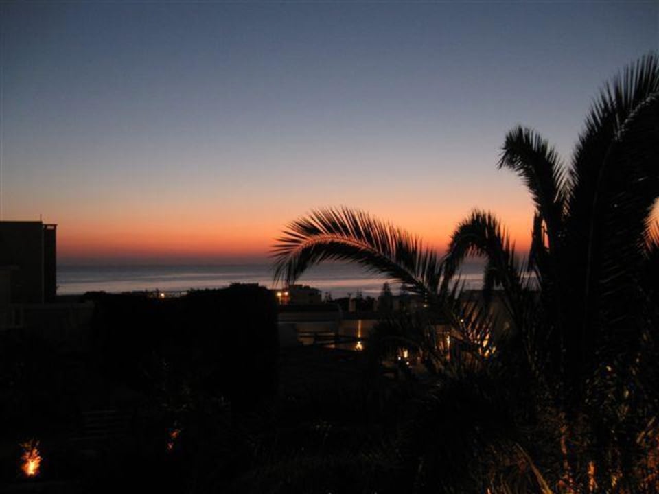 Wschód słońca Grand Hotel Holiday Resort