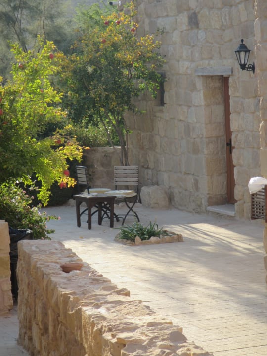 Sonstiges The Old Village Hotel & Resort