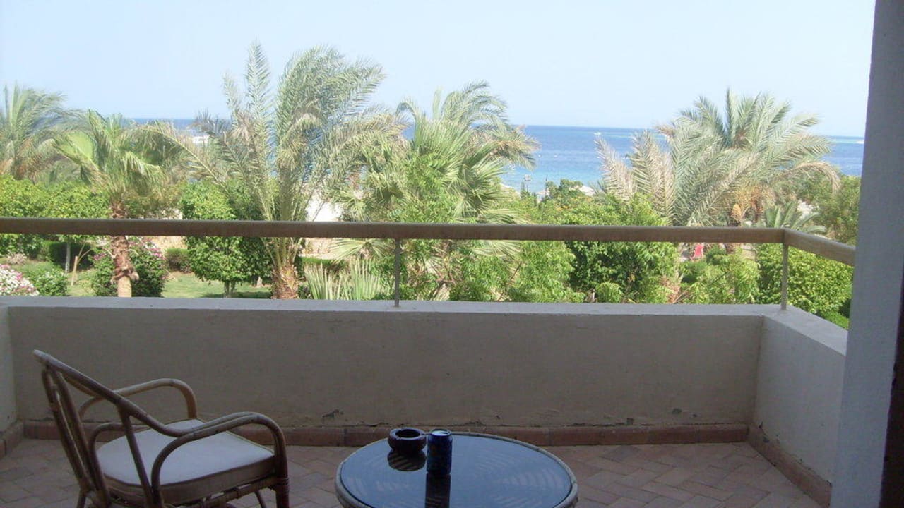 Der Blick von unserm Balkon Fort Arabesque Resort, Spa & Villas